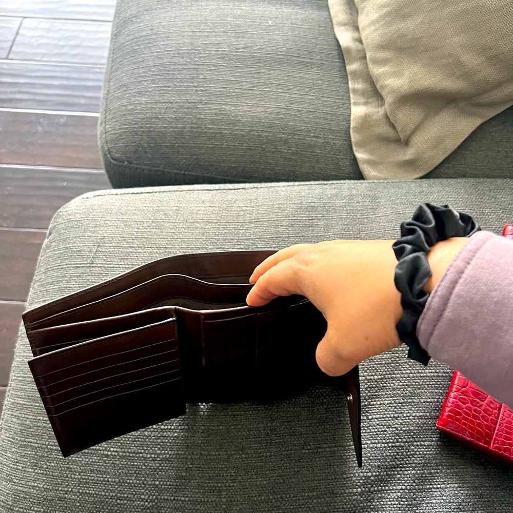 Bally wallet.